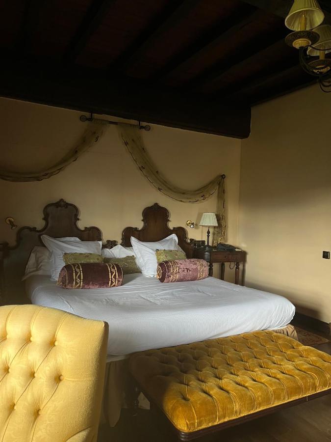 Palacio De Cutre La Goleta  Extérieur photo